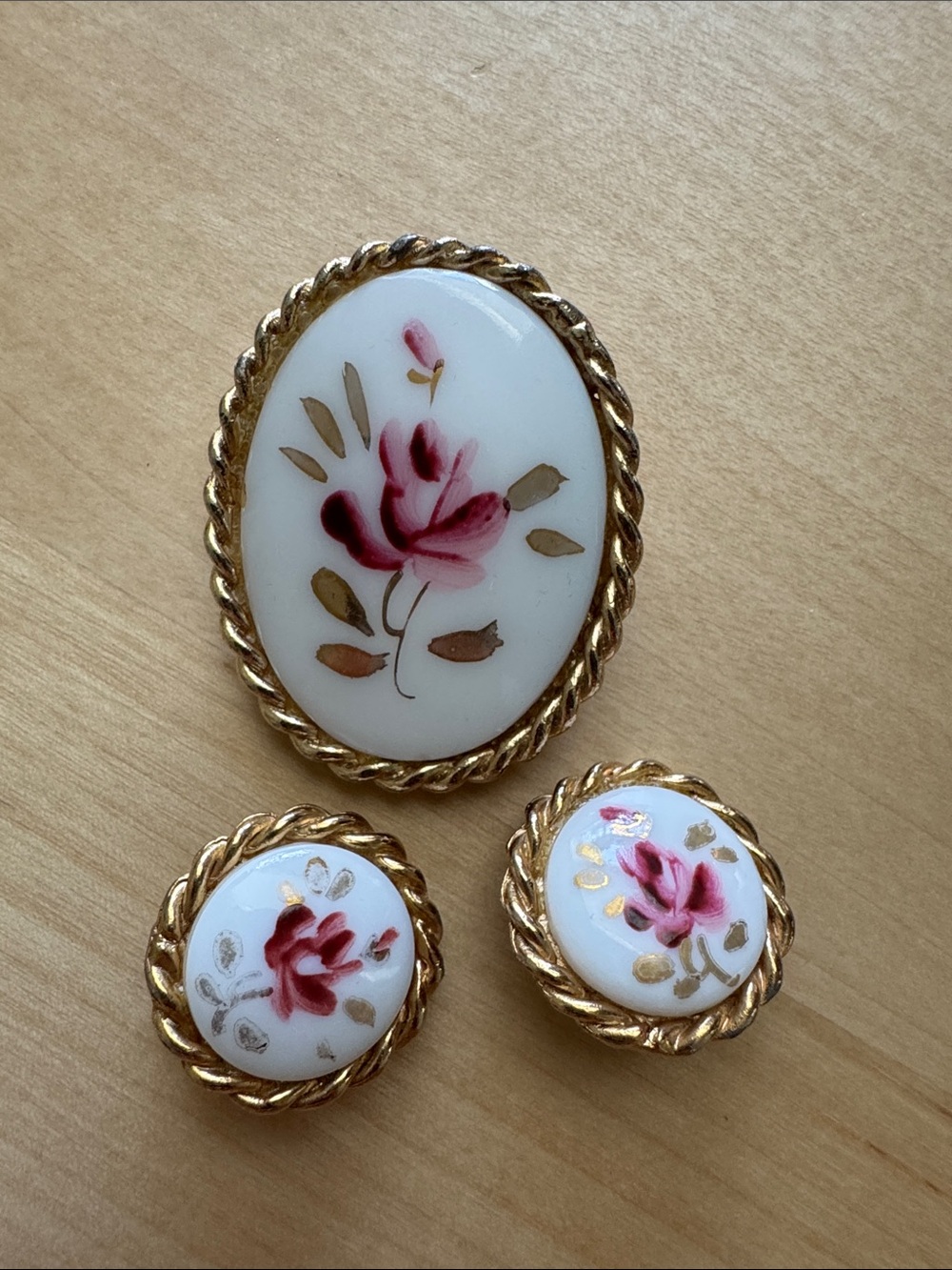 Vintage Gold Trim Floral Porcelain Brooch and Earrings Set